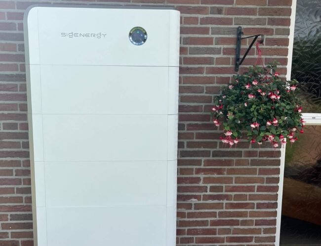 Thuisbatterij aan de gevel